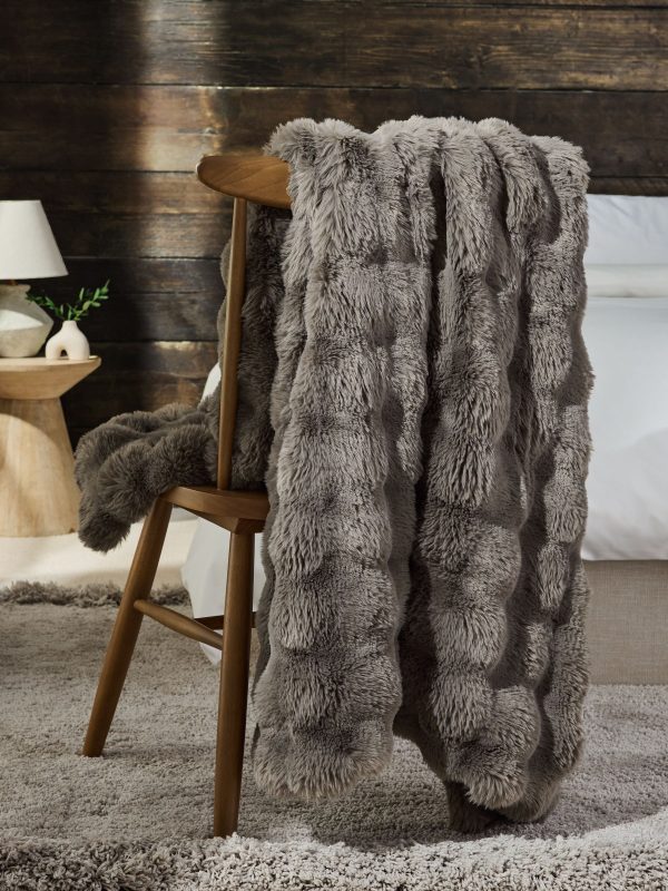 DESTINY306|Charcoal Grey Faux Fur Throw - Image 2