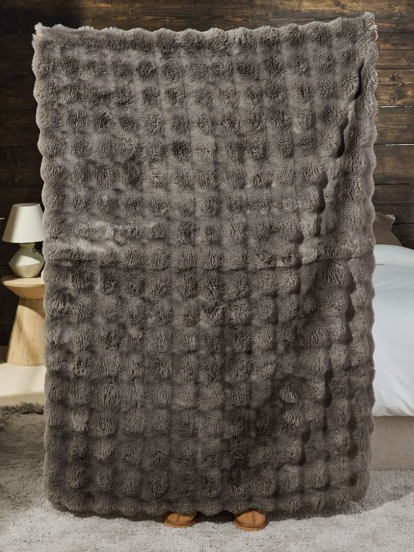 DESTINY306|Charcoal Grey Faux Fur Throw - Image 3