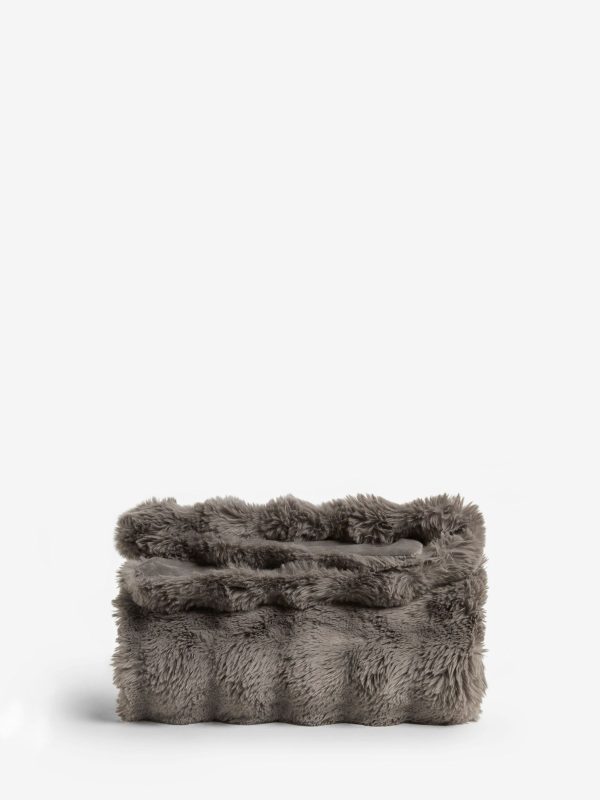 DESTINY306|Charcoal Grey Faux Fur Throw - Image 5