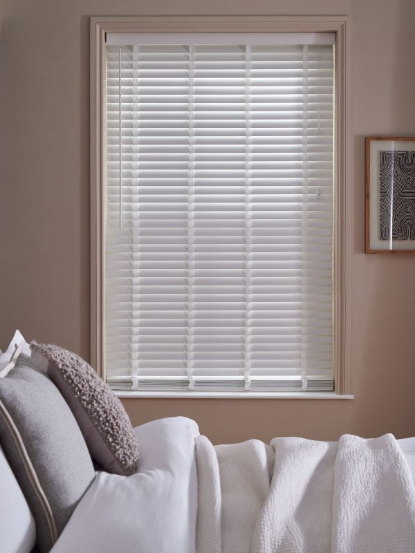 DESTINY285|White 50mm Slat Venetian Blind - Image 2