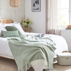 DESTINY304|Sage Green Herringbone Cosy Throw