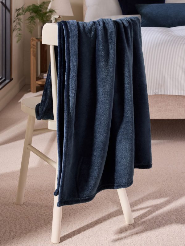 DESTINY313|Navy Plush Fleece Throw - Image 2
